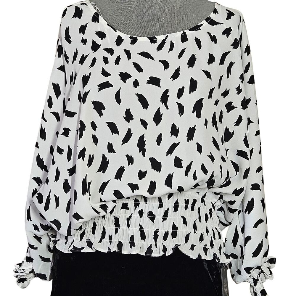Vince Camuto Black and White Printed Blouse Size Medium